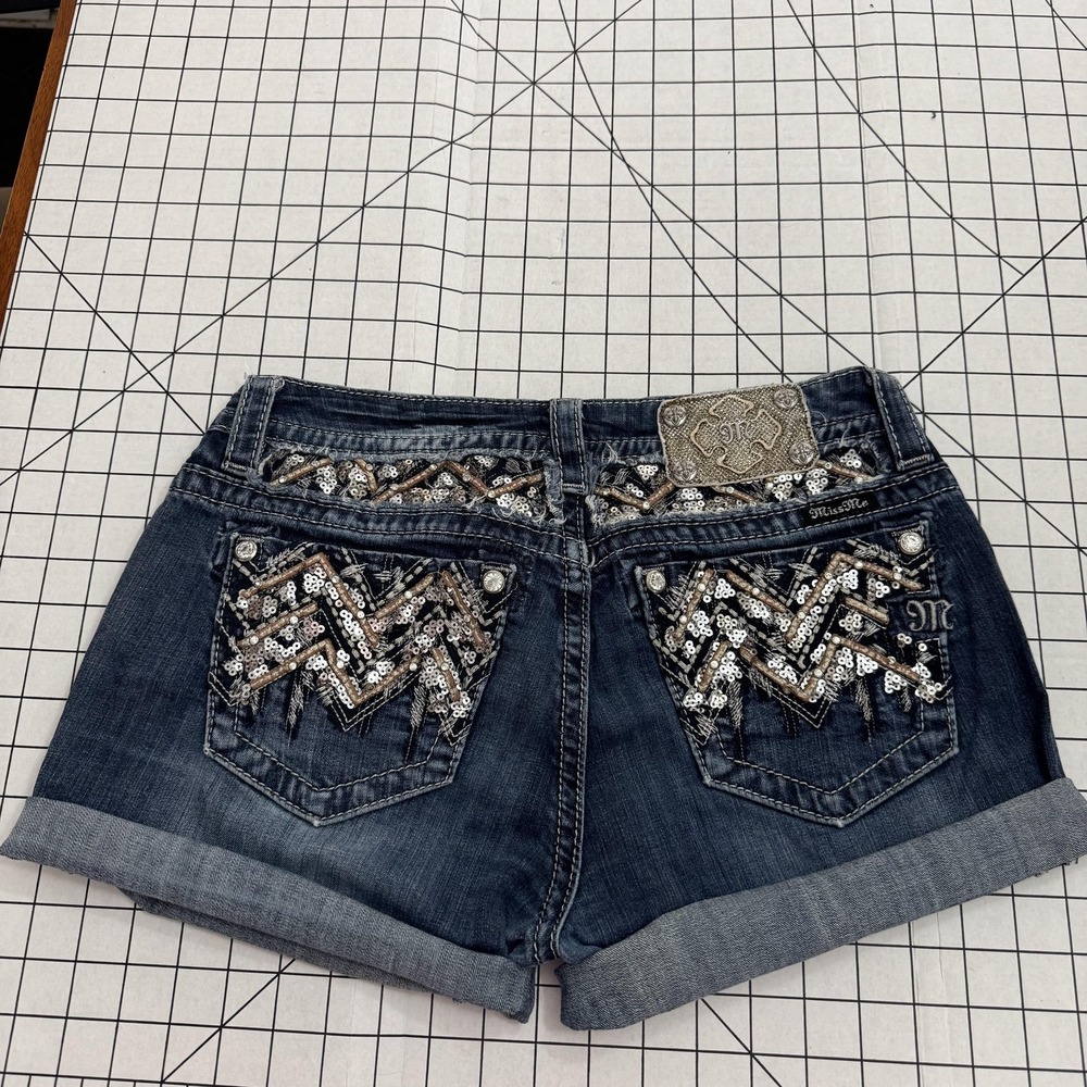 Miss Me Shorts Womens 30 Blue Denim Cuffed Cut Off Sequin Rhinestone Pockets